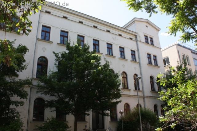 ** LEIPZIG-ZENTRUM ** Moderne 3 Raum-Galeriewohnung ** Parkett * GWC