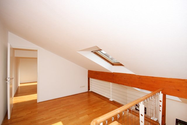 ** LEIPZIG-ZENTRUM ** Moderne 3 Raum-Galeriewohnung ** Parkett * GWC