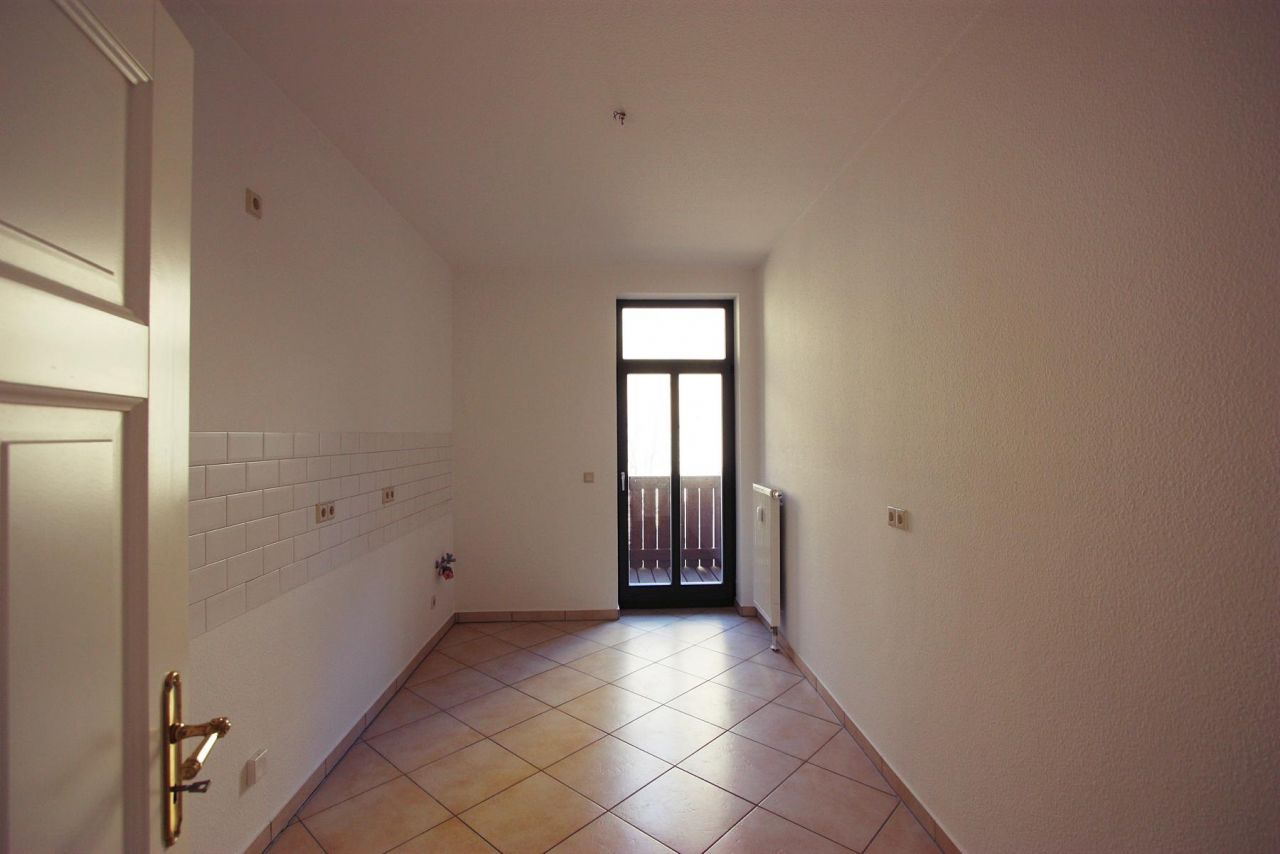 Plagwitz ** Schicke Familienwohnung in Parknähe ** 3 ZKB * Balkon * Stuck * Bad mit Wa+Du+Fenster * Parkett