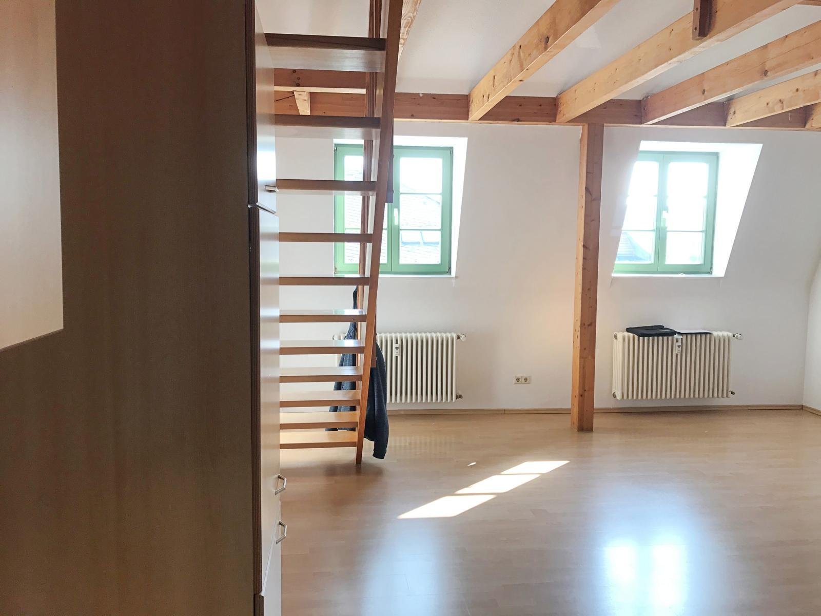 VERKAUFT: Provisionsfrei ** Citylage ** DG-Maisonette ** EBK ** Lift