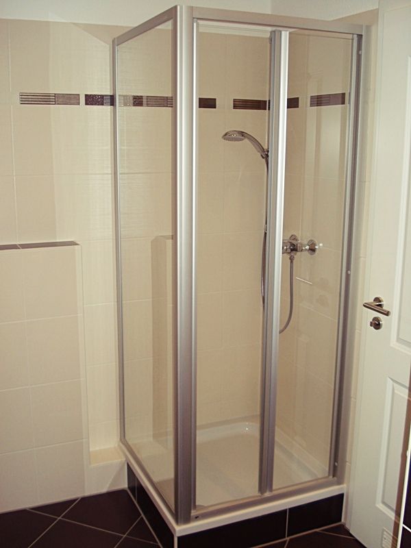 VERKAUFT:** vermietete 3-Raumwohnung im Zentrum-Süd ** Parkett ** Balkon