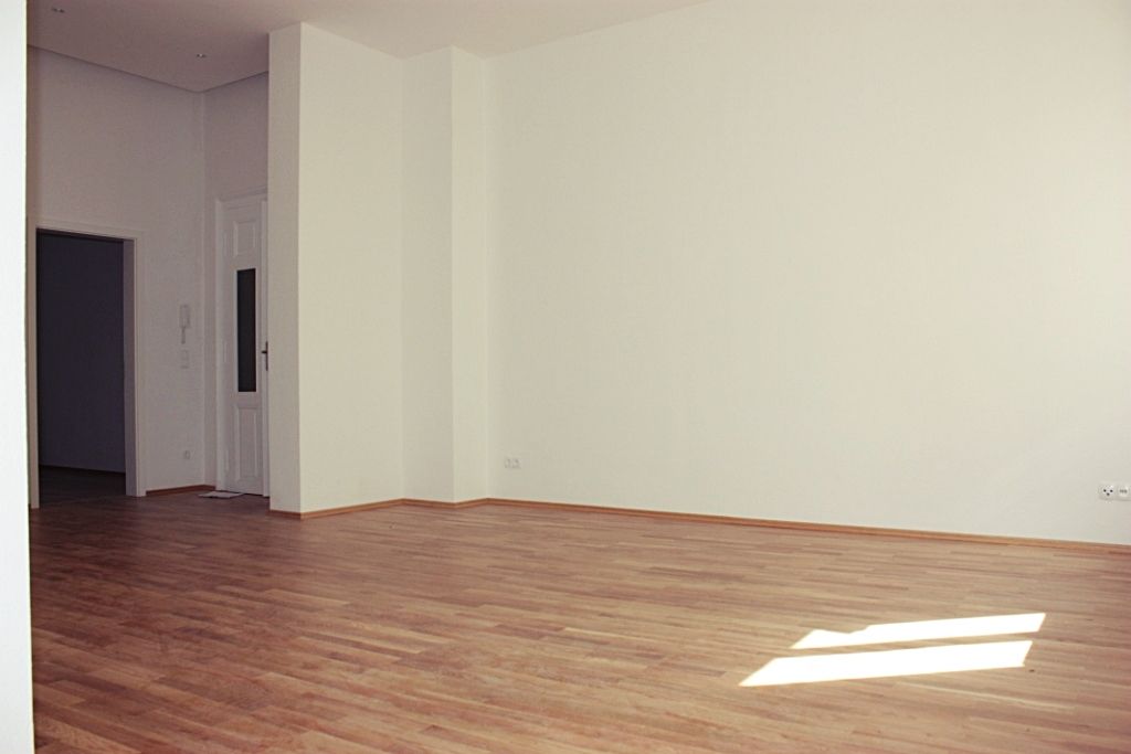 VERKAUFT:** vermietete 3-Raumwohnung im Zentrum-Süd ** Parkett ** Balkon