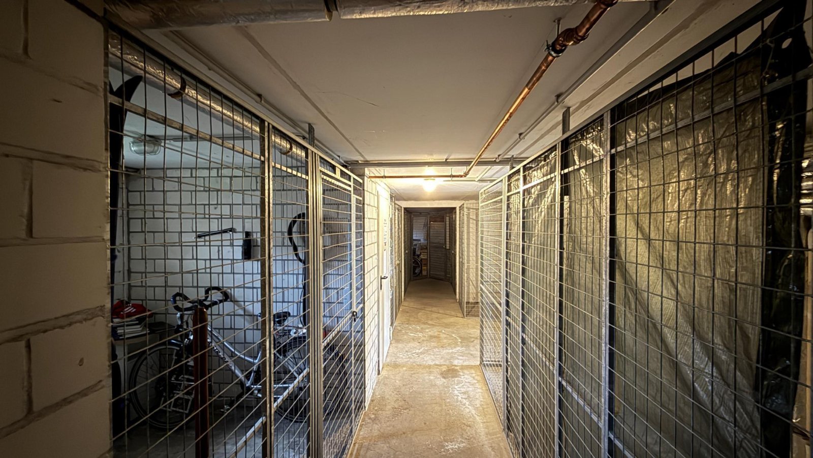 VERKAUFT: Chance für Eigennutzer und Kapitalanleger: provisionsfreie und bezugsfreie 2-Raumwohnung ** Balkon ** Stellplatz inklusive