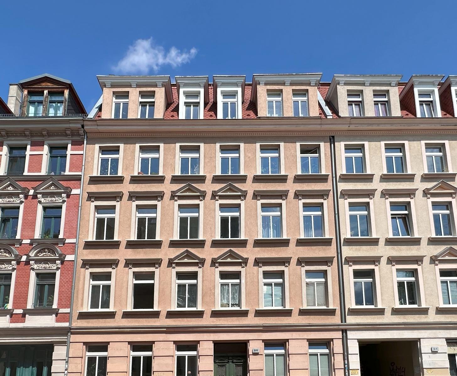 VERKAUFT: Seltene Gelegenheit in Plagwitz - unweit vom Karl-Heine-Kanal und Park* provisionsfrei * bezugsfrei * frisch saniert*