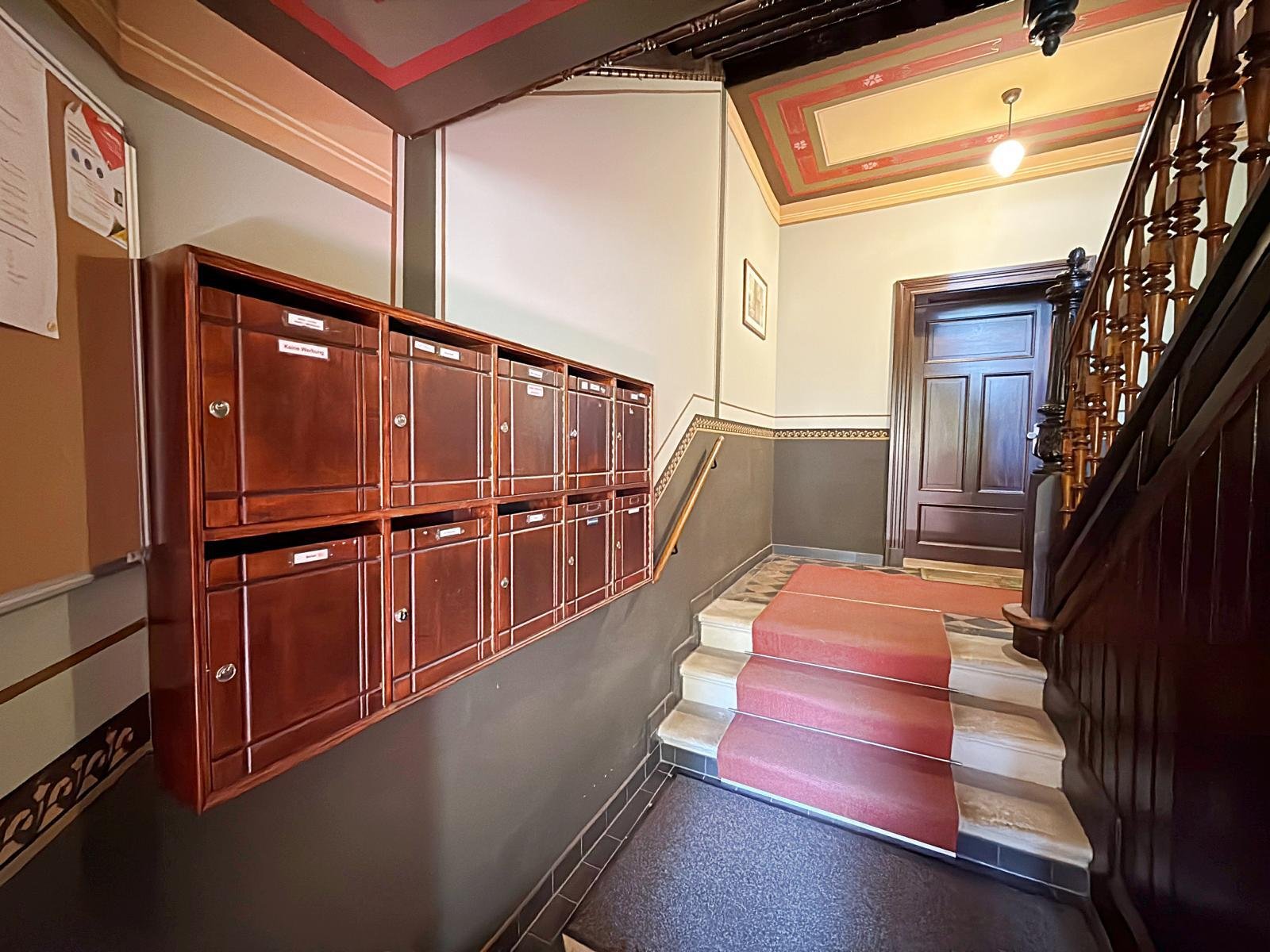 VERKAUFT: Seltene Gelegenheit ** bezugsfreie und provisionsfreie, hochwertige 3-Raumwohnung ** Parkett ** Balkon ** Lift