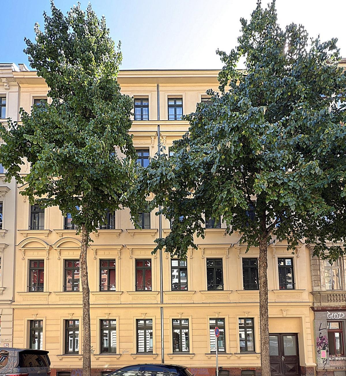 VERKAUFT: Seltene Gelegenheit ** bezugsfreie und provisionsfreie, hochwertige 3-Raumwohnung ** Parkett ** Balkon ** Lift