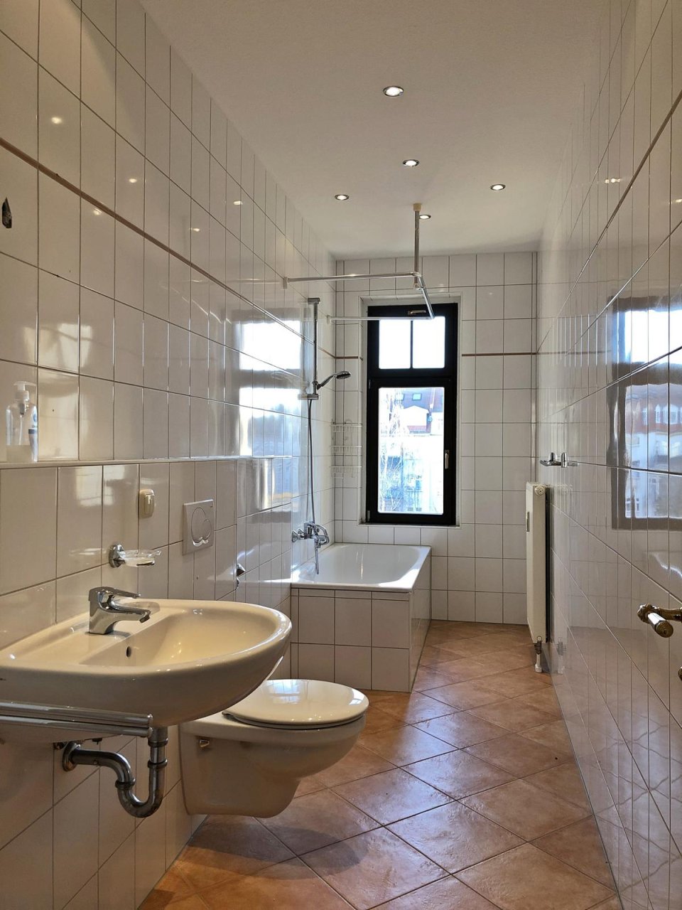 VERMIETET: Gohlis ** Familienfreundliche 3-Raum WE * Parknähe * großer Balkon * TLB * Ankleide * Gartenmitbenutzung