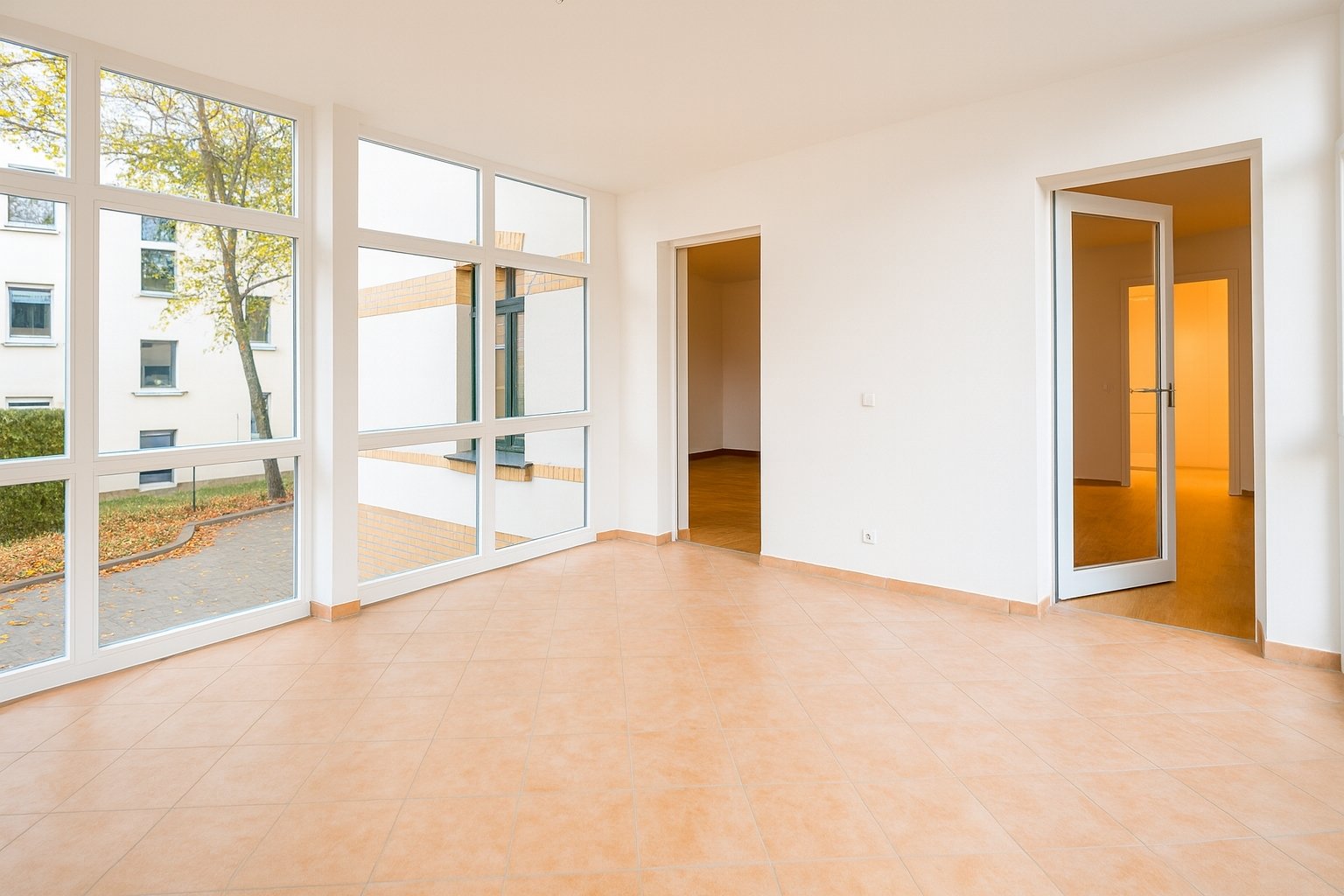 ** Provisionsfreie ETW mit Stellplatz in Plagwitz ** Wintergarten ** Parkett ** ruhige Lage