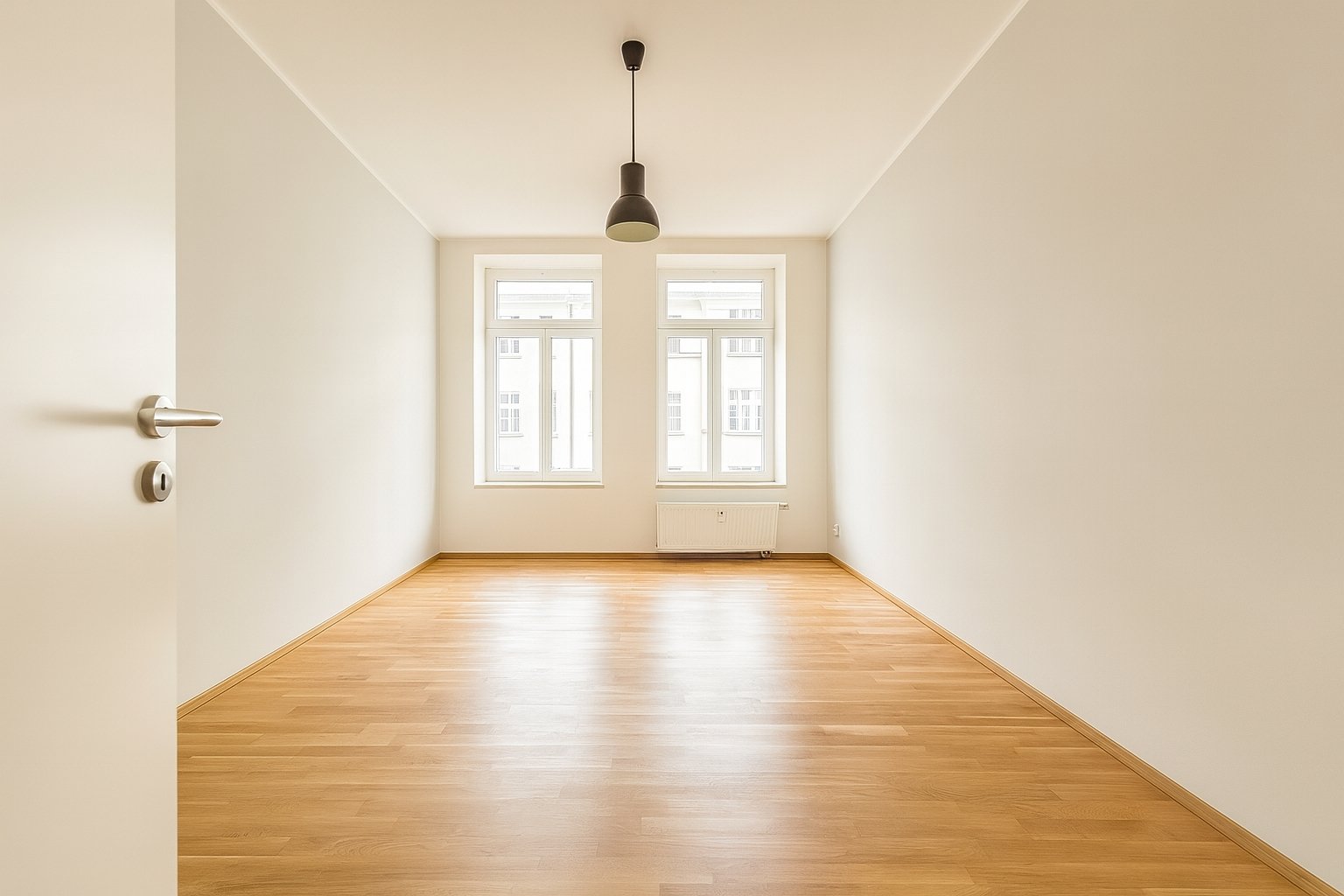 Edle 3-Raumwohnung ** Parkett ** Südwest-Balkon ** Tageslichtbad mit Wanne  Dusche