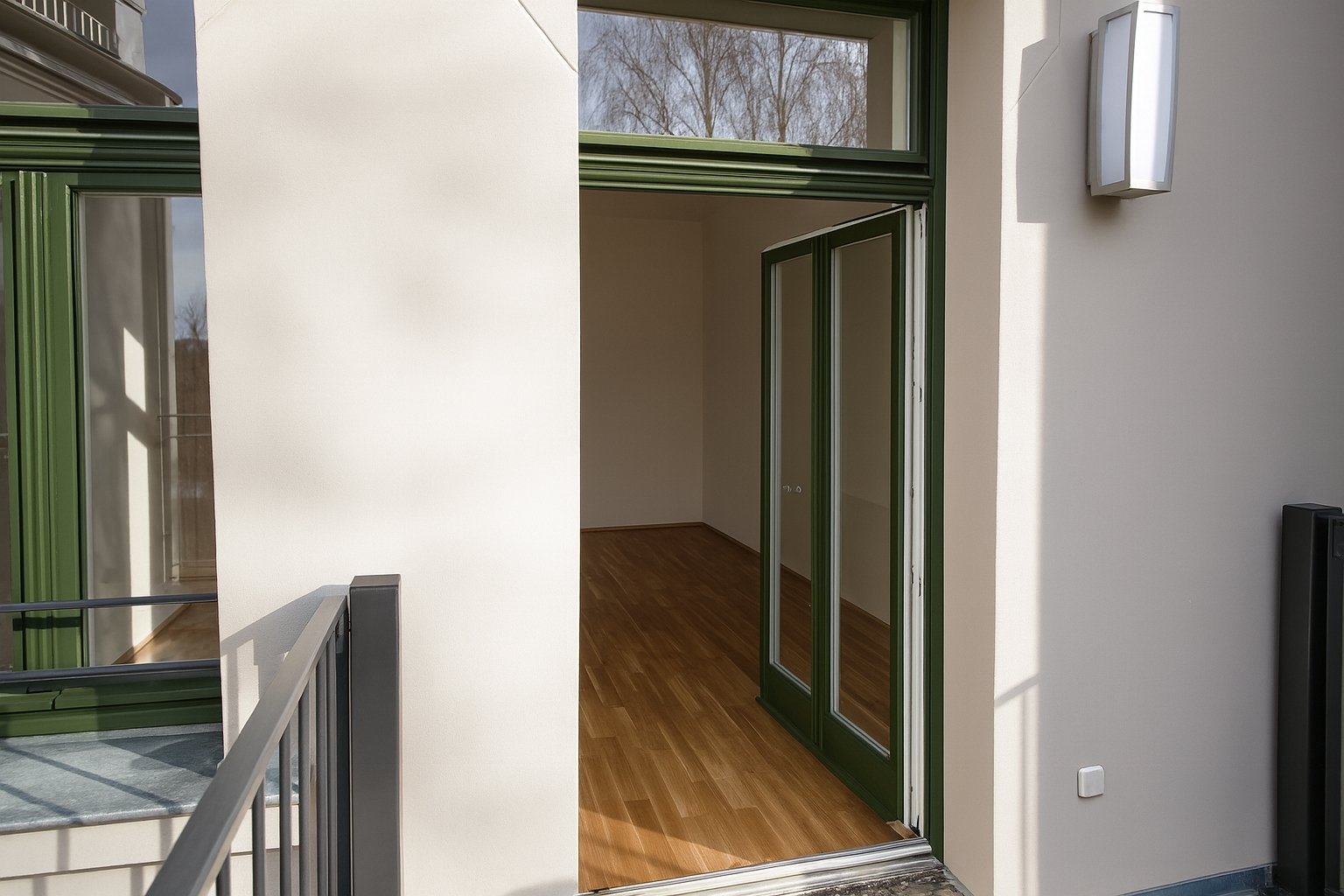 Edle 3-Raumwohnung ** Parkett ** Südwest-Balkon ** Tageslichtbad mit Wanne  Dusche