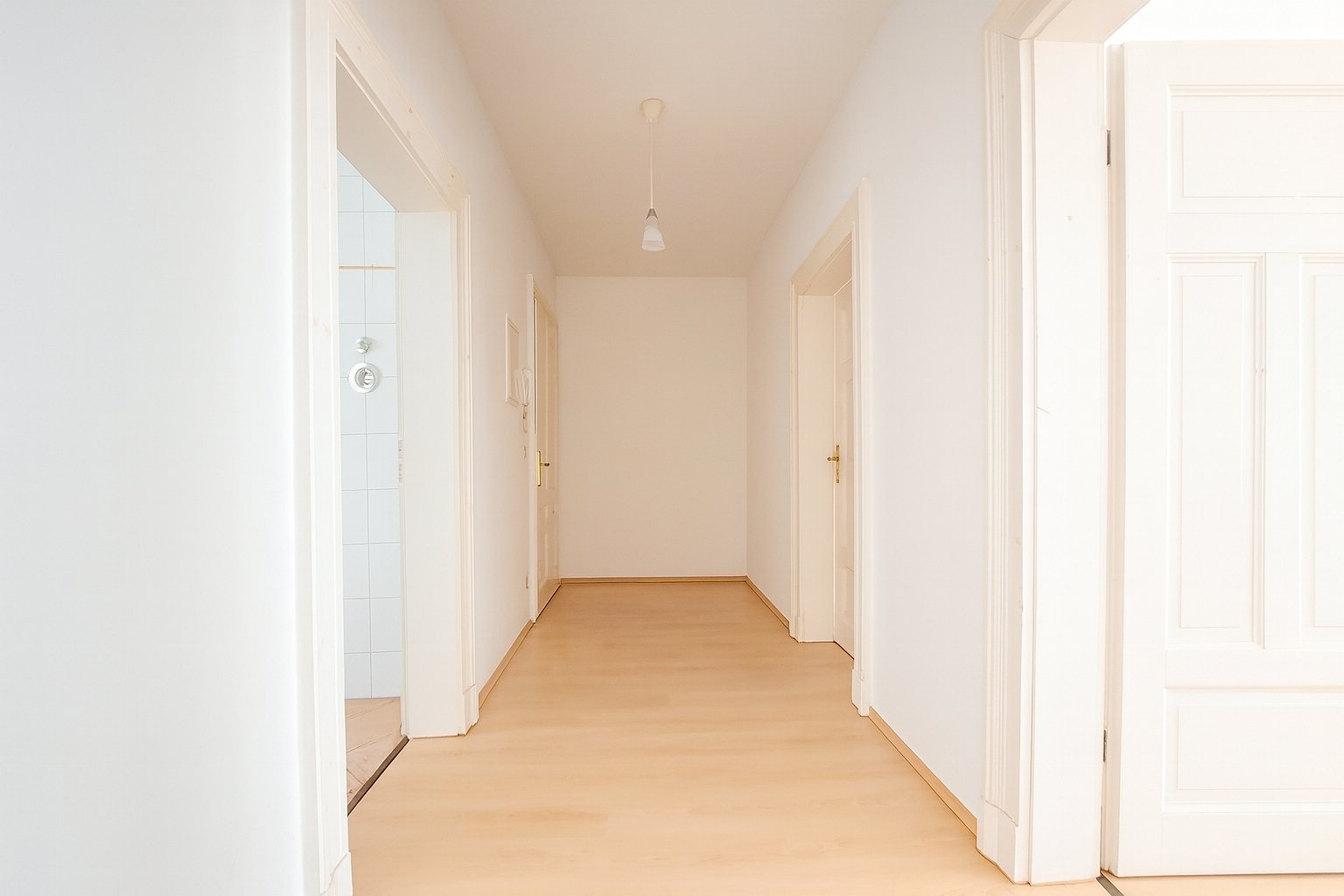 provisionsfreie Kapitalanlage mit Potential in Gohlis-Süd ** 2 ZKB ** Südbalkon