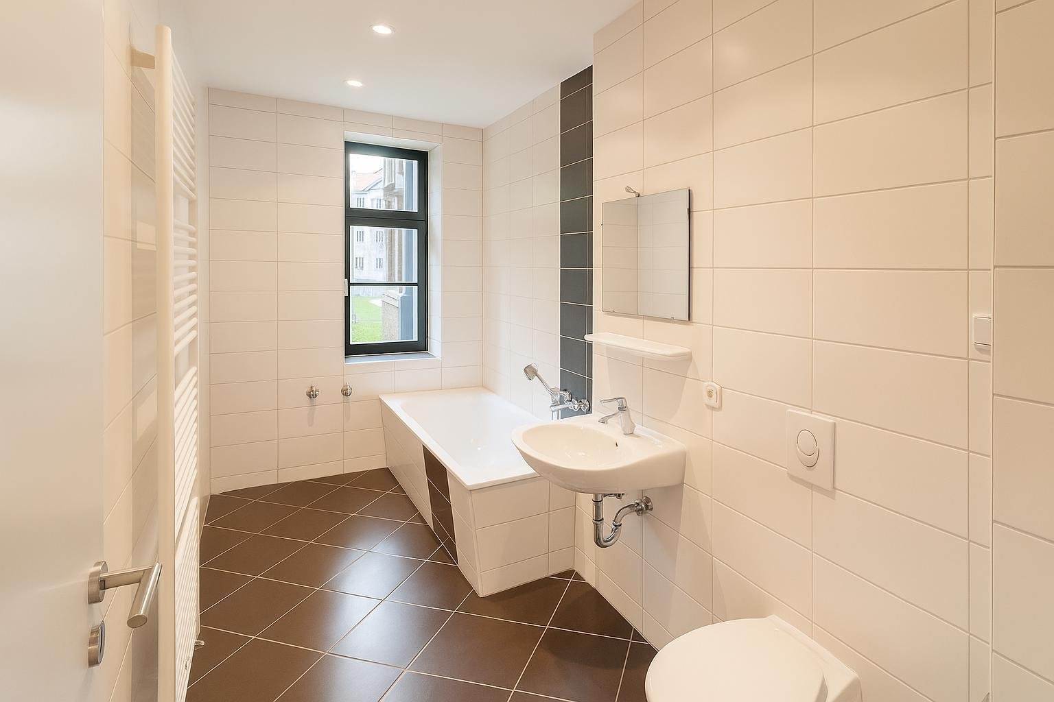 provisionsfreie und familienfreundliche 3-Raumwohnung mit moderner Ausstattung in Parknähe