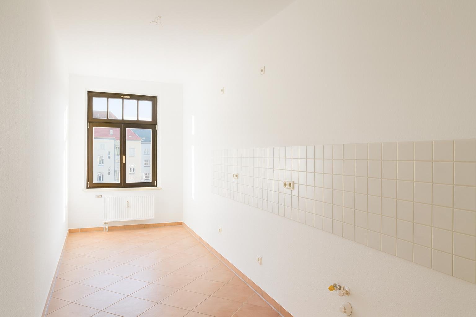 **BEZUGSFREI ab 01-2026 ** PROVISIONSFREI** 3 ZKB ** BALKON ** GOHLIS **