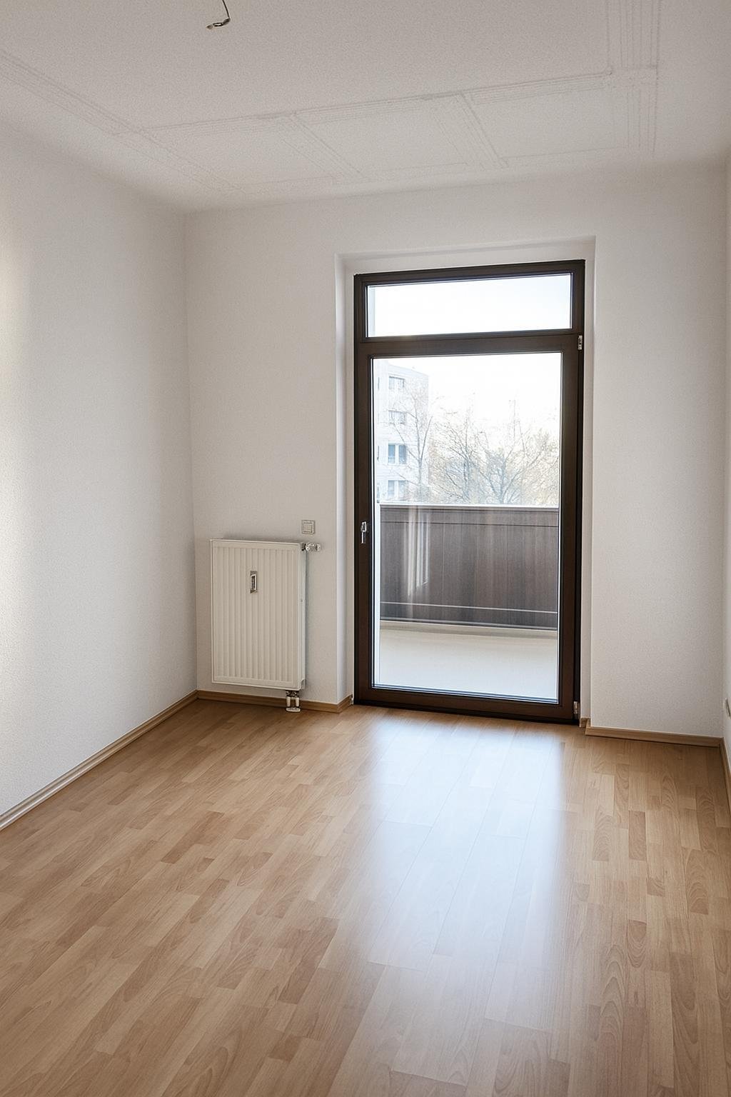 **BEZUGSFREI ab 01-2026 ** PROVISIONSFREI** 3 ZKB ** BALKON ** GOHLIS **
