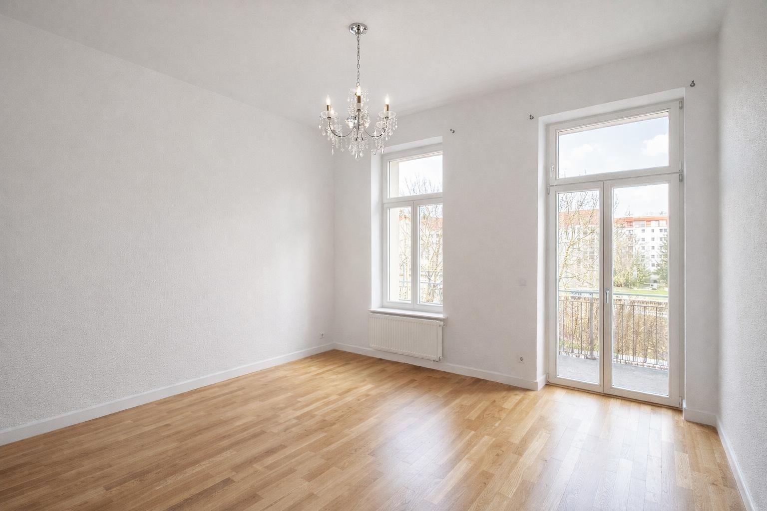 RESERVIERT: Seltene Gelegenheit ** vermietete 3-Raumwohnung im Zentrum-Süd ** 2 Balkone ** GWC ** Parkett