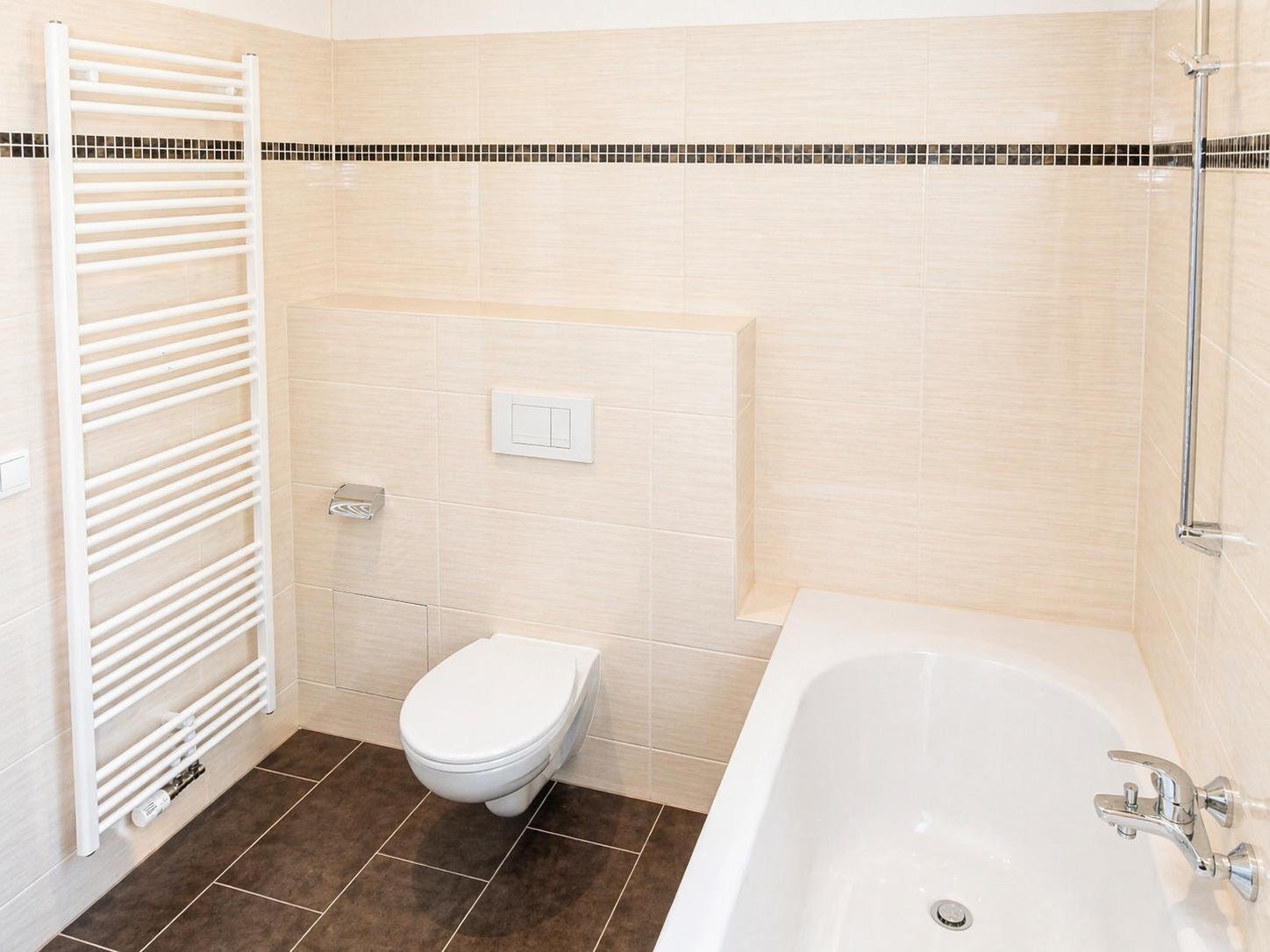 provisionsfreie Kapitalanlage im Trendviertel LINDENAU ** stilvoller Altbau ** Parkett ** Balkon ** 1a-Sanierung