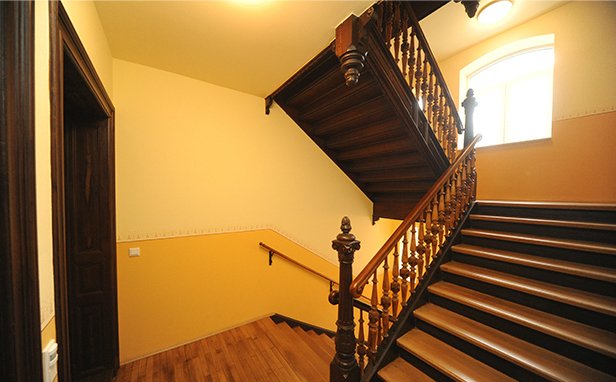 provisionsfreie Kapitalanlage im Trendviertel LINDENAU ** stilvoller Altbau ** Parkett ** Balkon ** 1a-Sanierung