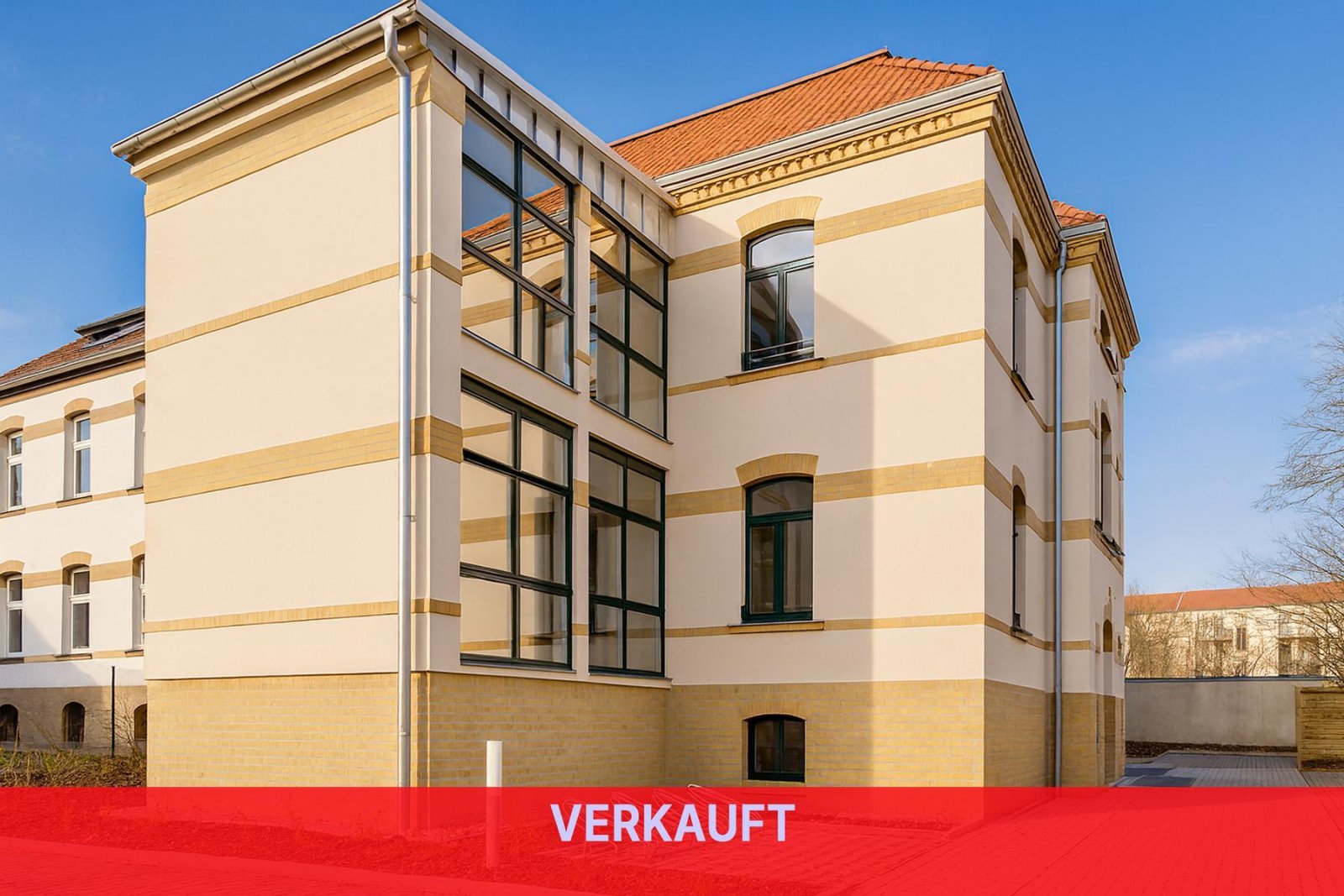 VERKAUFT: ** Provisionsfreie ETW mit Stellplatz in Plagwitz ** Wintergarten ** Parkett ** ruhige Lage