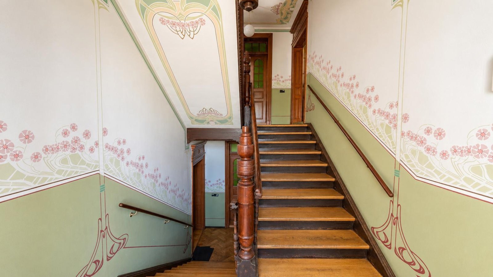 3-Raum-Wohntraum in GOHLIS-SÜD • provisionsfrei • Dachgeschoss • Terrasse