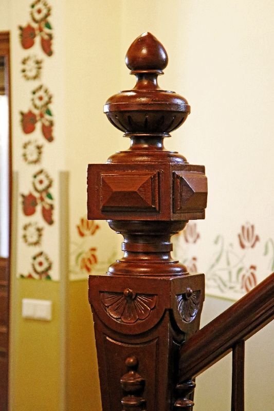 Seltene Kaufchance für potentielle Eigennutzer ** hochwertige Sanierung ** Parkett ** Balkon ** 2 Bäder mit Wanne + Dusche