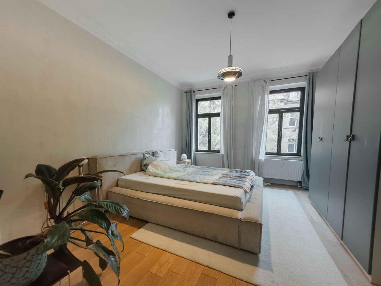Schleußig * 3 ZKB * Balkon * Stuck * TLB * EBK * Stellplatz