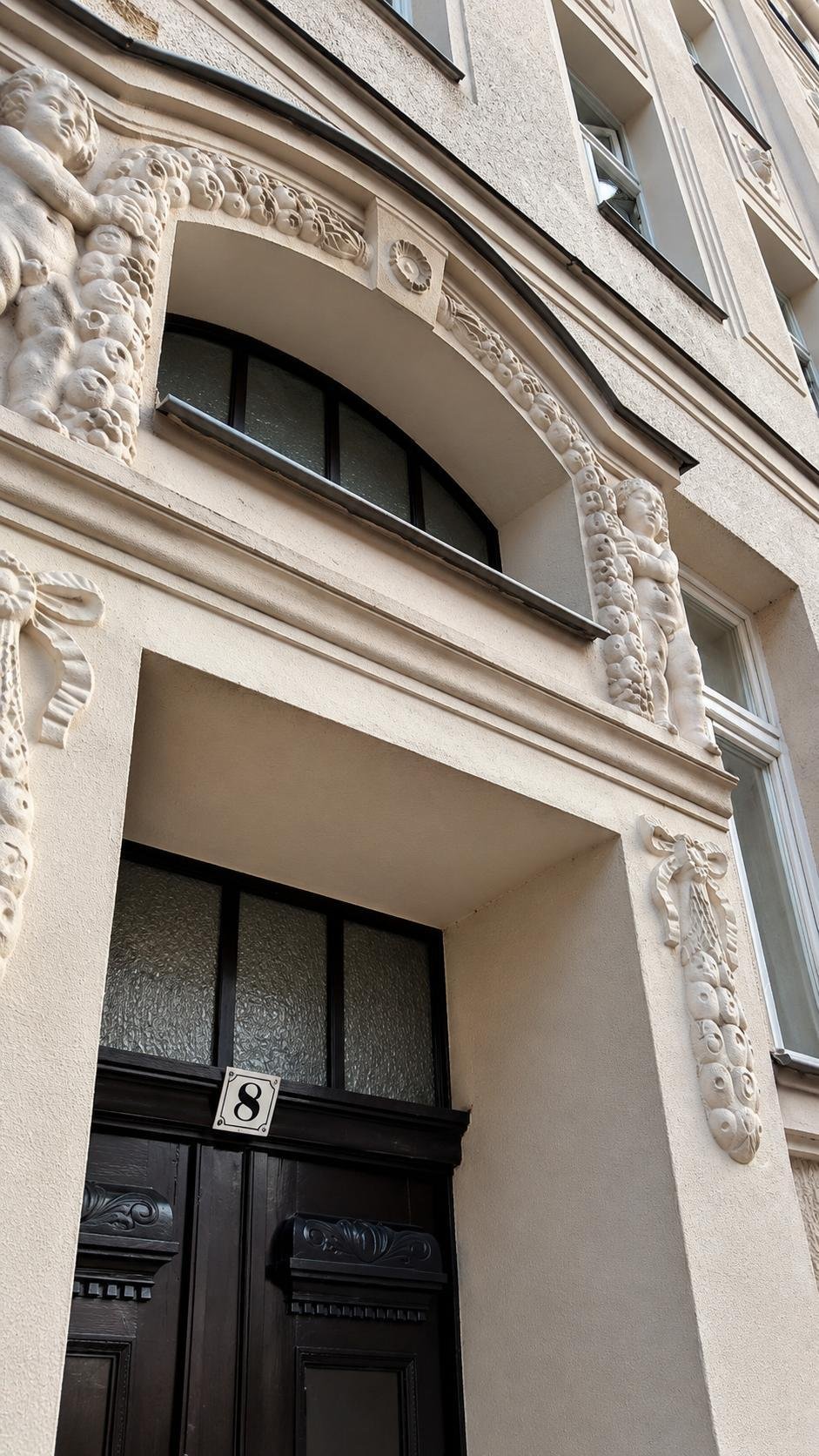 Familienwohnung in Gohlis * PROVISIONSFREI * sehr gepflegt * Balkon * Garten