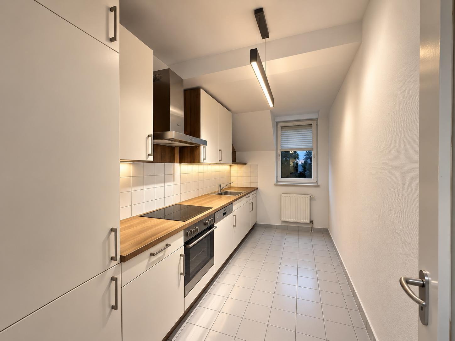 Gohlis * provisionsfreie und familienfreundliche 3-Raumwohnung mit Einbauküche