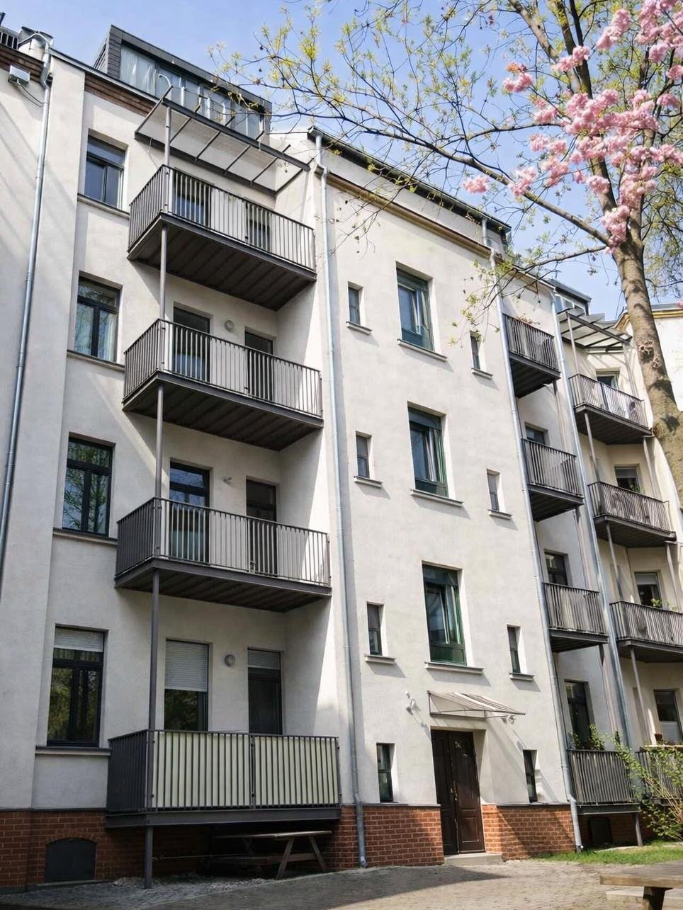 Gohlis * provisionsfreie und familienfreundliche 3-Raumwohnung mit Einbauküche