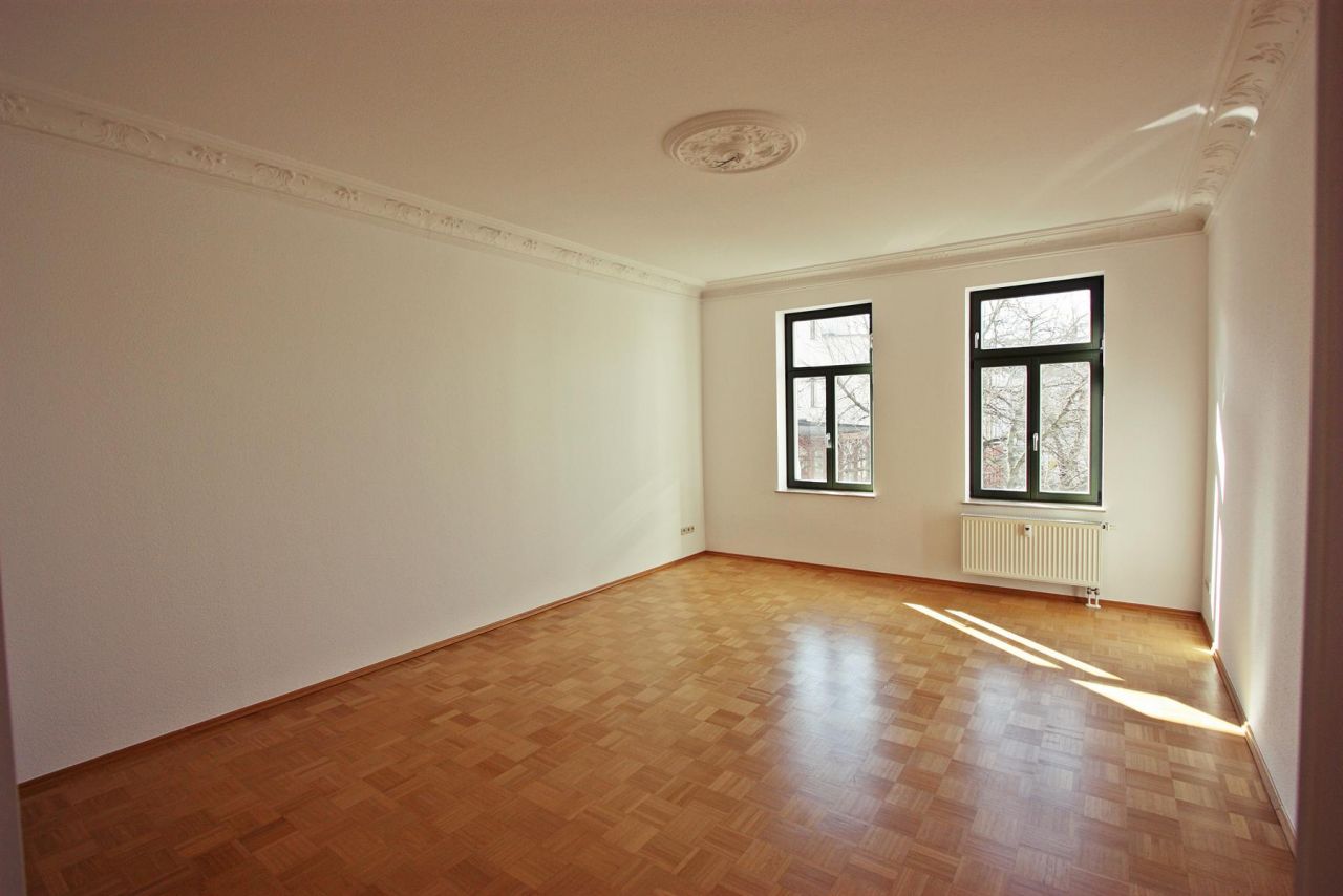 Zimmer (Referenzwohnung im Haus)