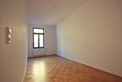 Zimmer (Referenzwohnung im Haus)