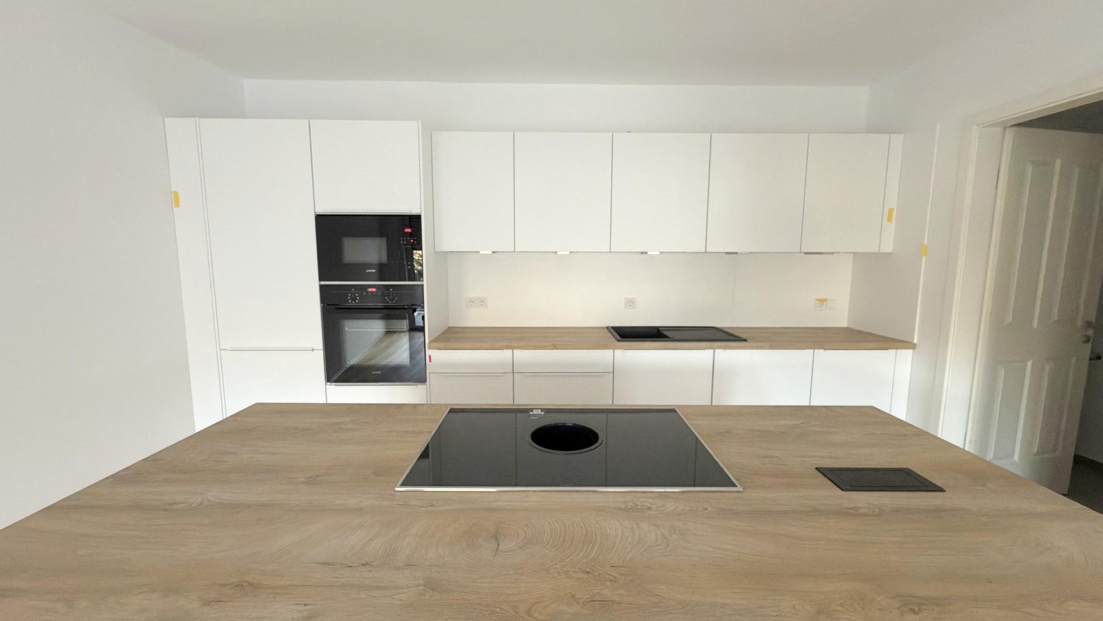 moderne EBK mit Bora-System moderne EBK mit Bora-System