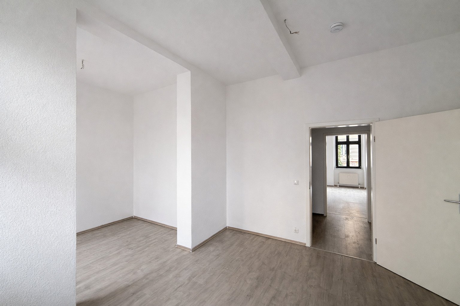 Schlafzimmer / Arbeitszimmer Schlafzimmer / Arbeitszimmer