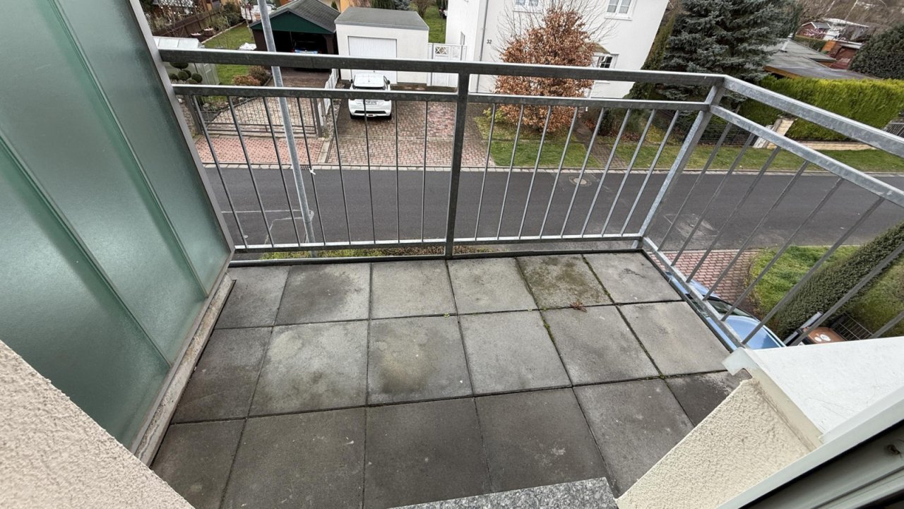 Balkonbeispiel (1. OG)