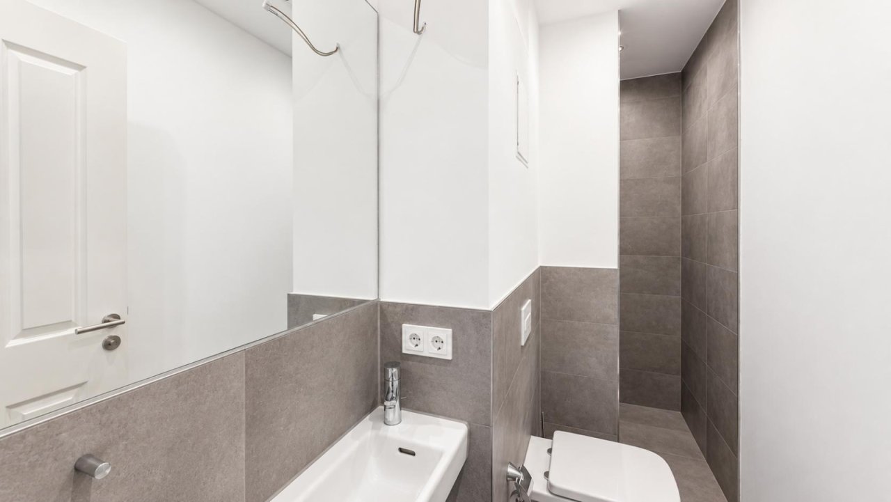 Gästebad mit Dusche Gästebad mit Dusche