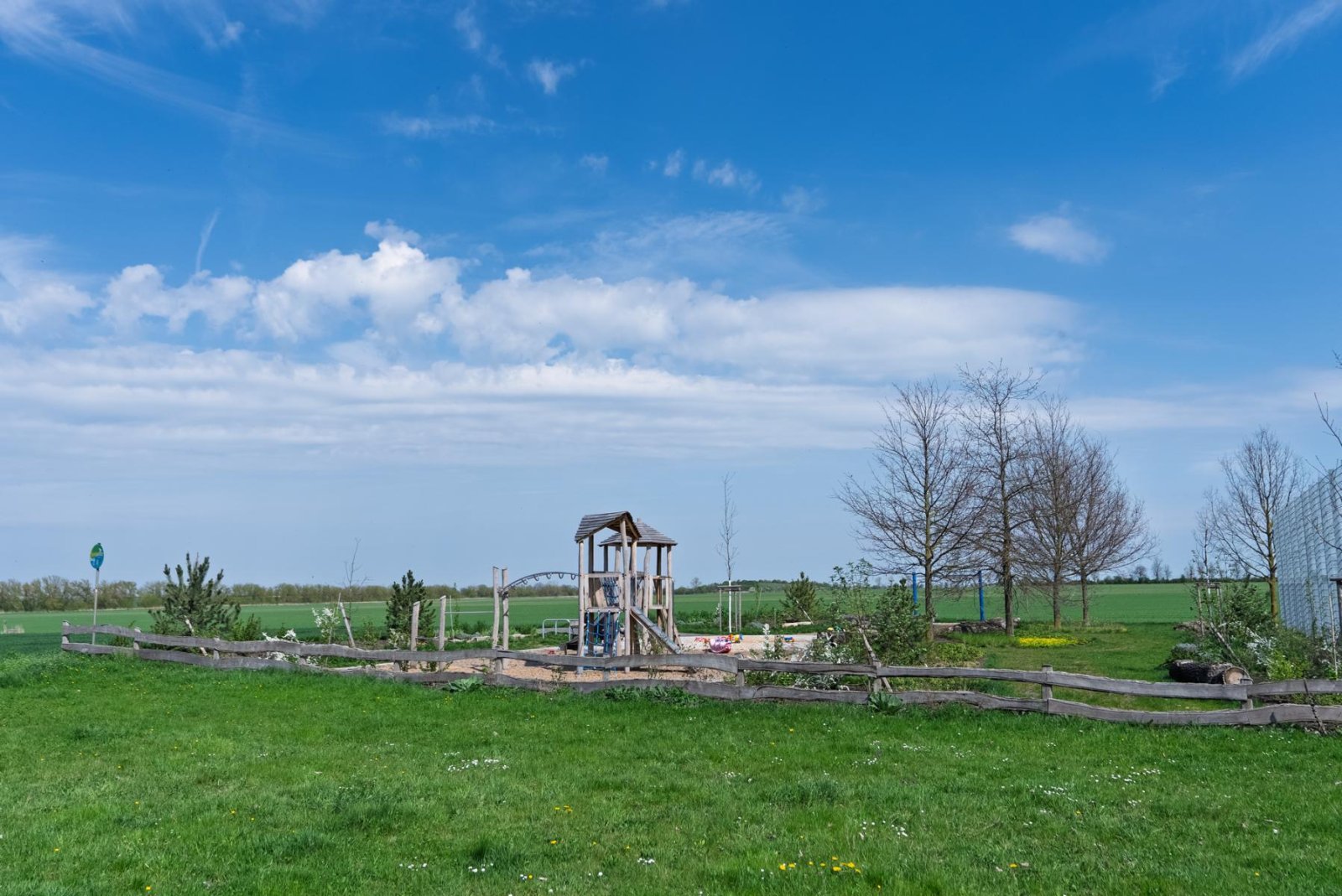 Spielplatz vor dem Haus Spielplatz vor dem Haus