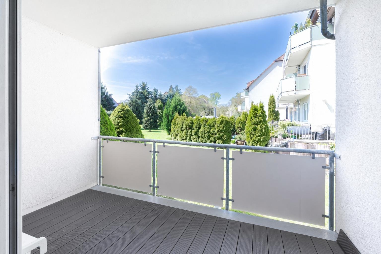 Balkon (Wohnzimmer oben) Balkon (Wohnzimmer oben)