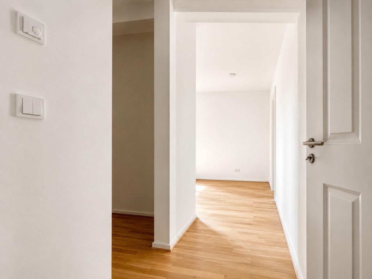 Zugang Ankleide / Schlafzimmer Zugang Ankleide / Schlafzimmer