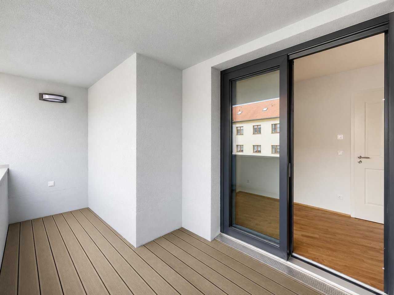 Balkon (obere Ebene) Balkon (obere Ebene)
