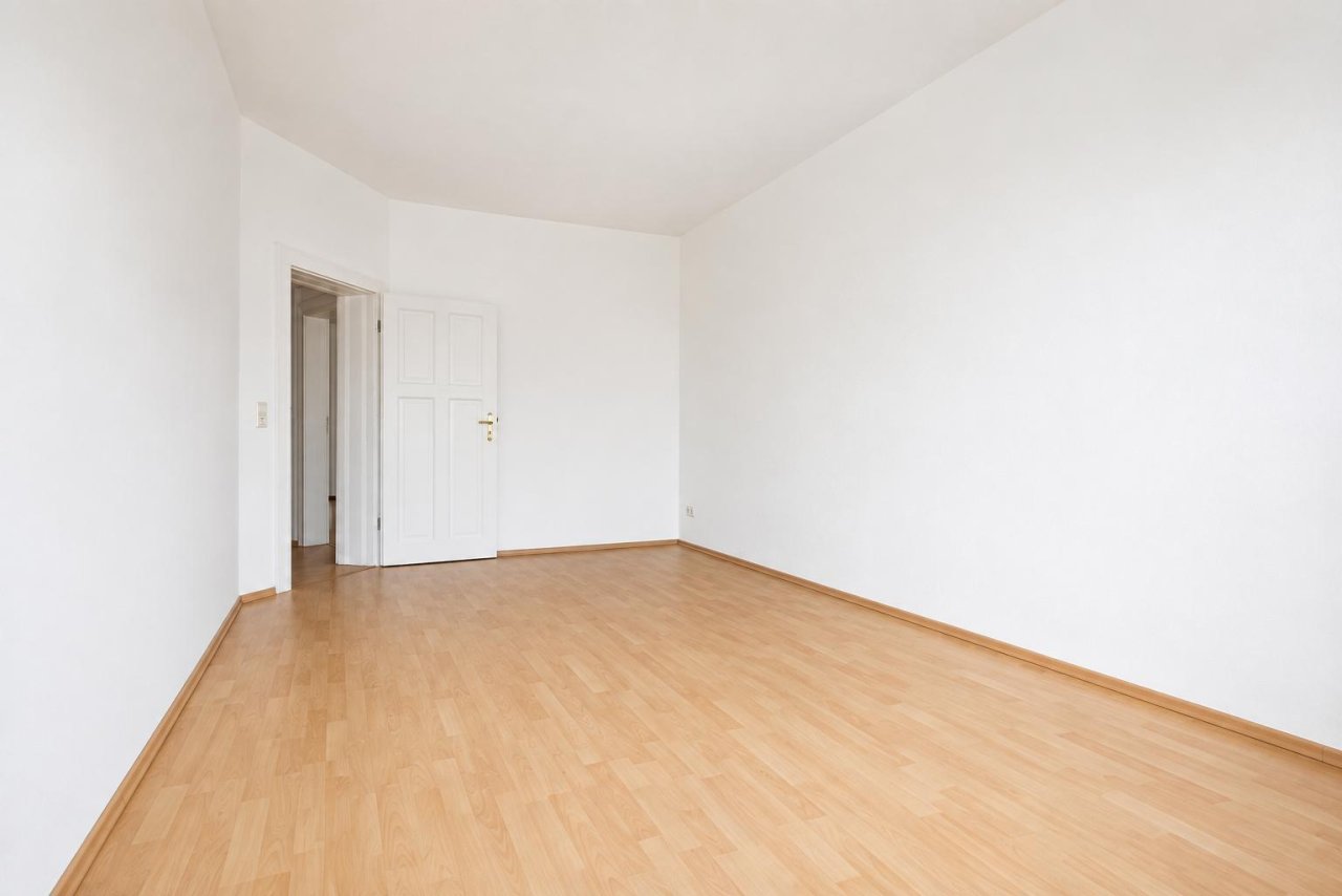 Wohnzimmer (Referenz. 2. OG)