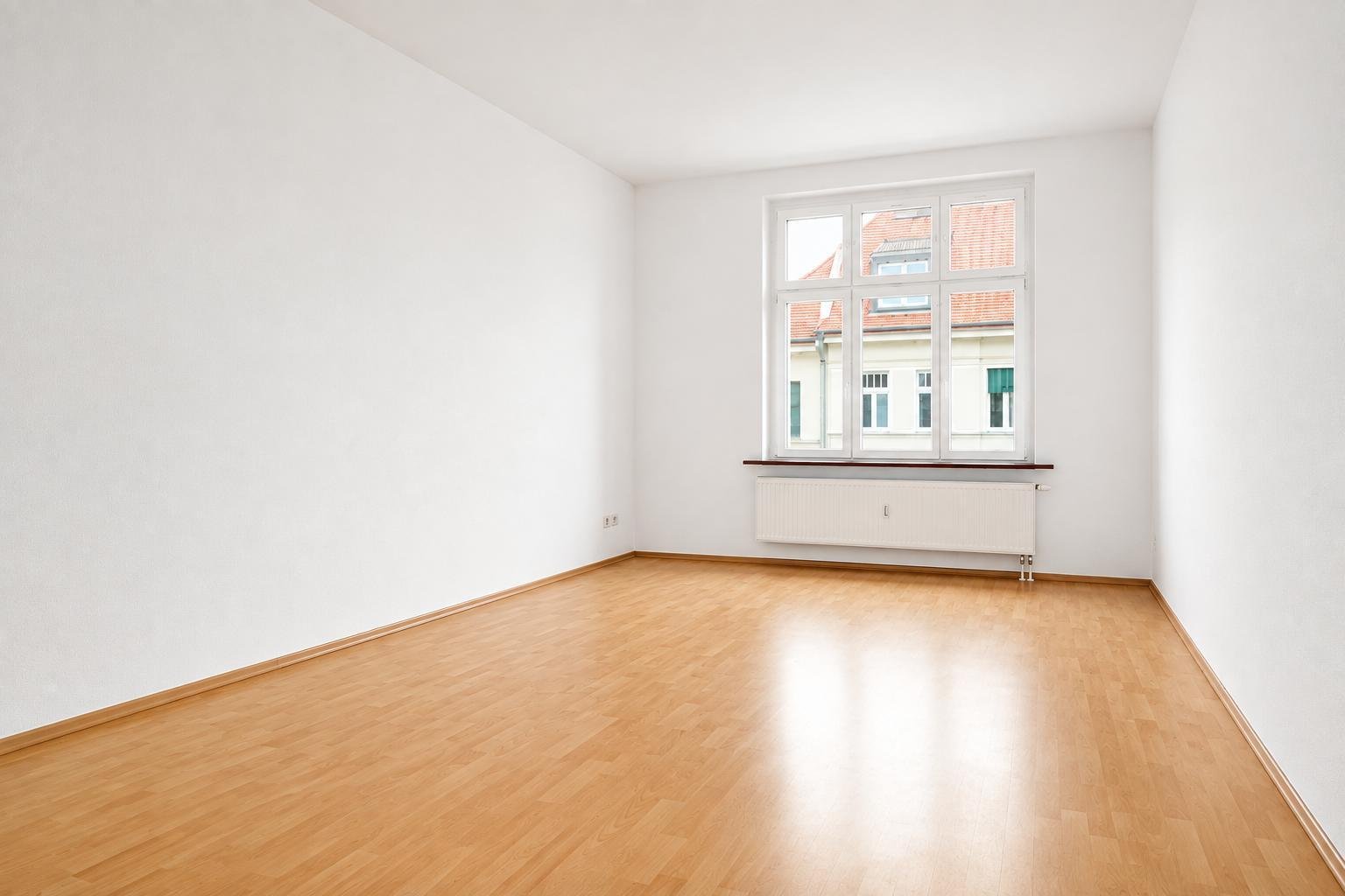 Wohnzimmer (Referenz. 2. OG)